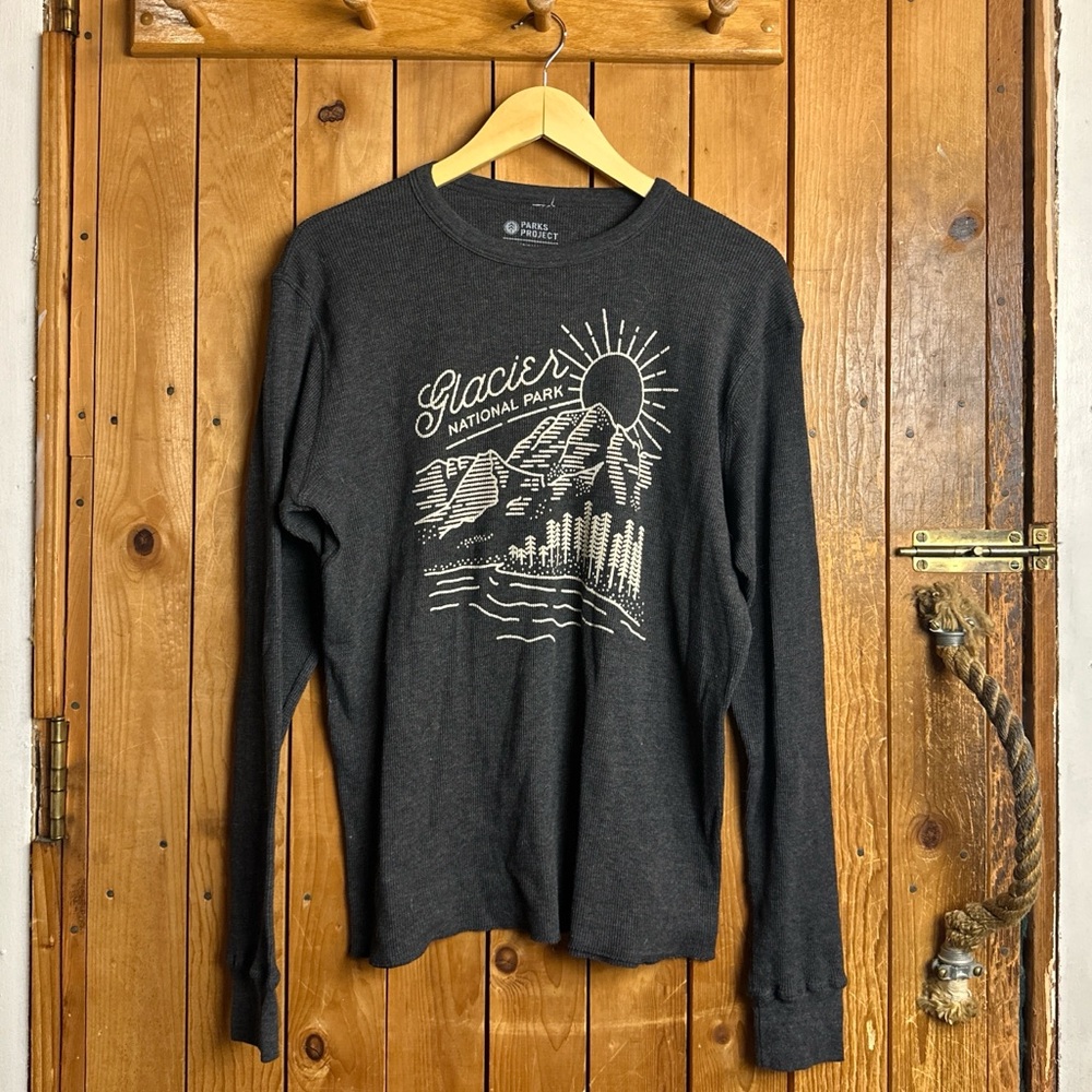 Glacier National Park Men's Gray Long Sleeve Shirt